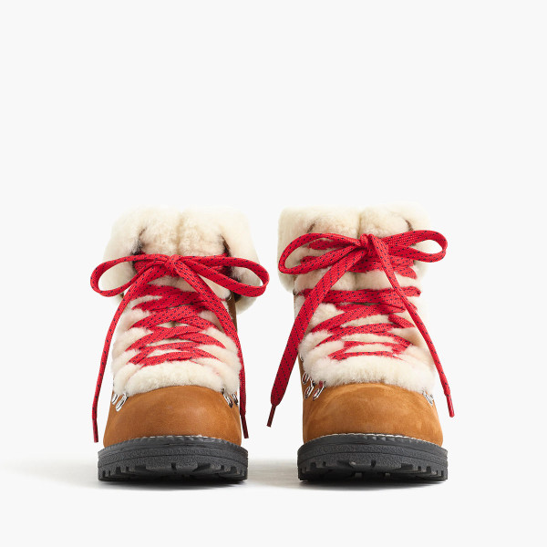Snow Boots That Don't Suck — bows 